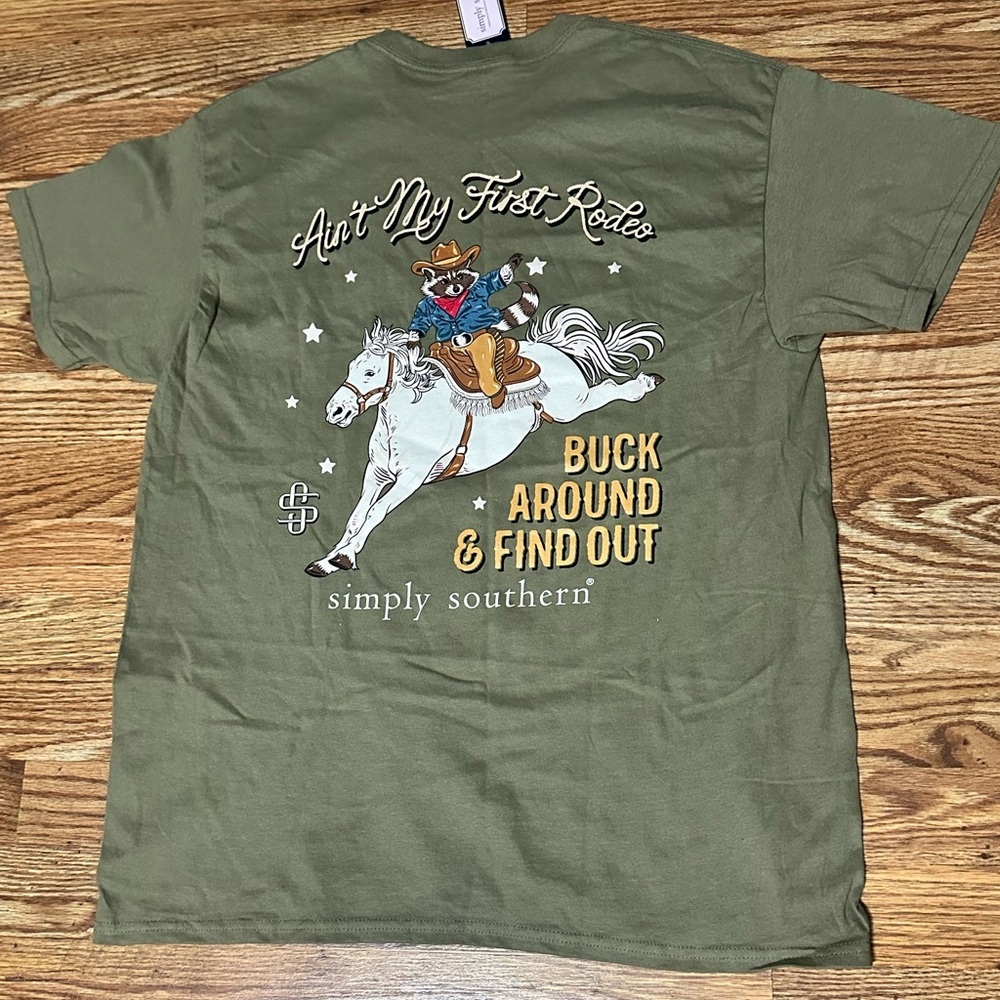 🆕 'Aint My First Rodeo' Short Sleeve Tee by Simply Southern Size L - Picture 9 of 11